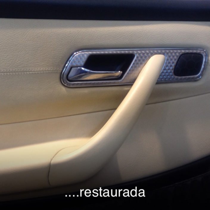 Restauración de puerta de coche