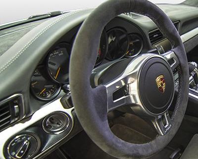 Tapizado volante de coche